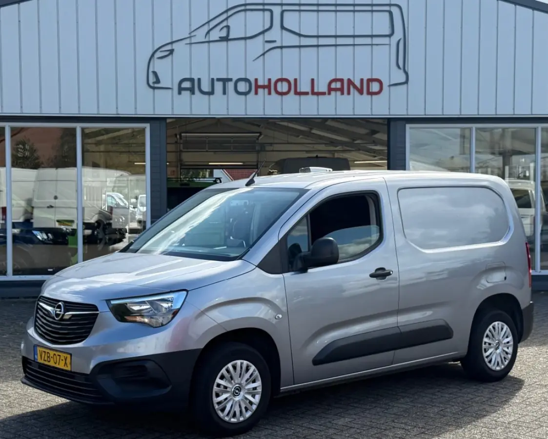 1.5D 75KW 102PK EURO 6 AIRCO/ CRUISE CONTROL/ TREKHAAK/ PARKEERSENSOREN/ 100% DEALERONDERHOUDEN