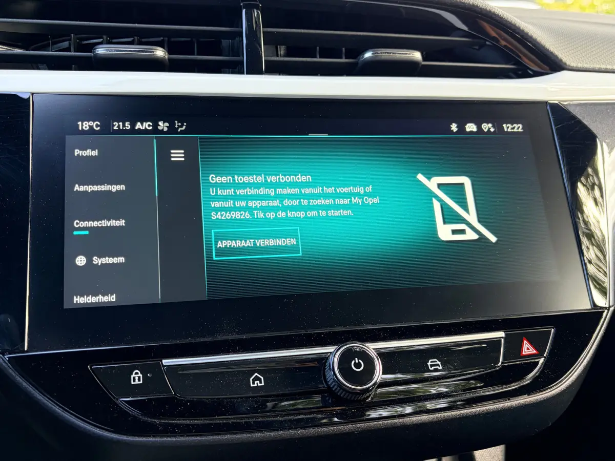 1.2 Turbo Automaat Hybrid GS | 2+6 JAAR GARANTIE| MATRIX LED| DODEHOEK DETECTIE| KEYLESS ENTRY & START| DRAADLOZE TELEFOONLADER| NAVIGATIE + APPLE CARPLAY/ANDROID AUTO| CAMERA + PARKEERSENOS