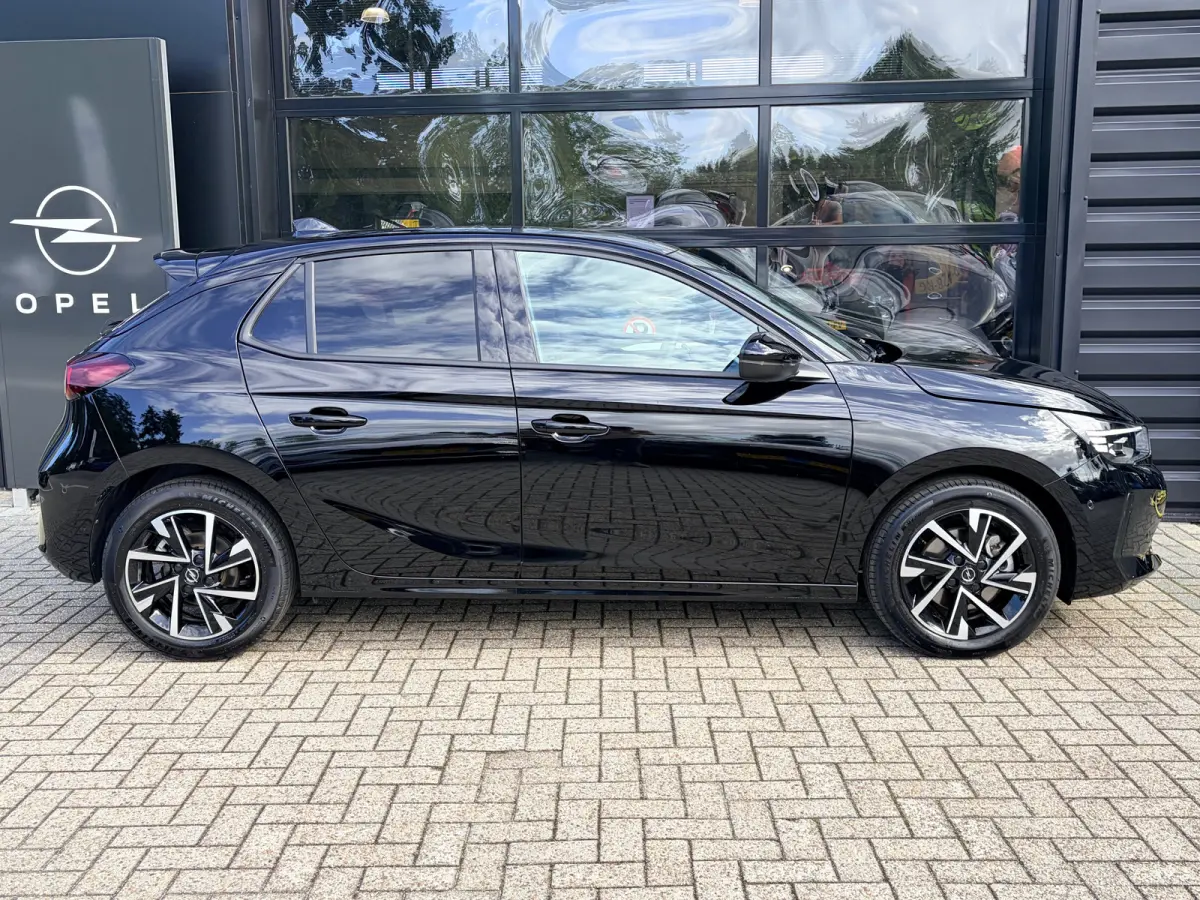 1.2 Turbo Automaat Hybrid GS | 2+6 JAAR GARANTIE| MATRIX LED| DODEHOEK DETECTIE| KEYLESS ENTRY & START| DRAADLOZE TELEFOONLADER| NAVIGATIE + APPLE CARPLAY/ANDROID AUTO| CAMERA + PARKEERSENOS