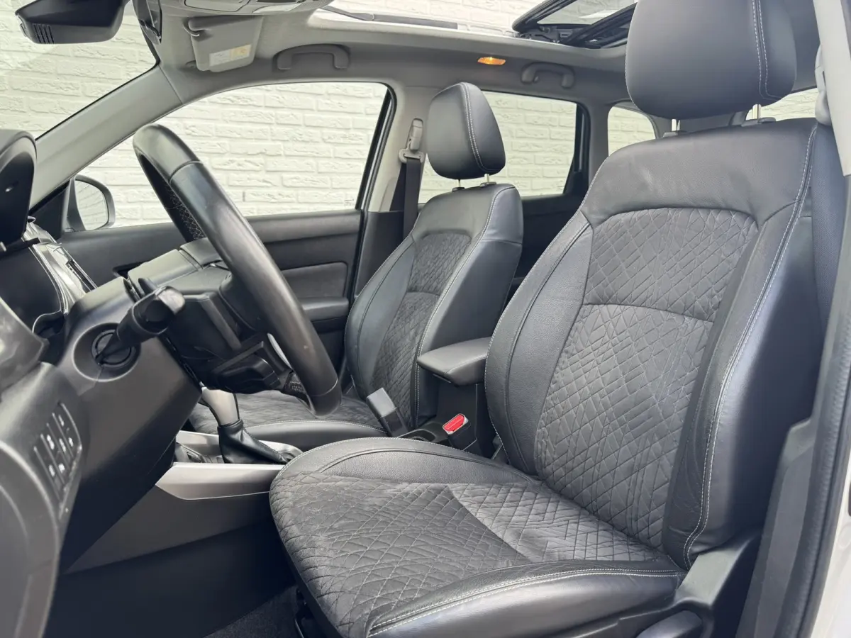 1.4 Boosterjet Style Smart Hybrid Trekhaak Panorama dak Camera+pdc Dealer onderhouden