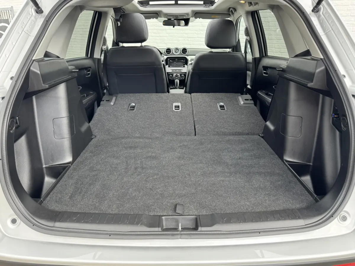 1.4 Boosterjet Style Smart Hybrid Trekhaak Panorama dak Camera+pdc Dealer onderhouden