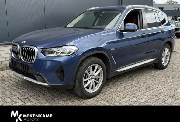 xDrive30e High Executive 18"/Leder + memory/Dodehoek/HiFi/Keyless/360 camera/Stoelverwarming/Apple Carplay & Android Auto