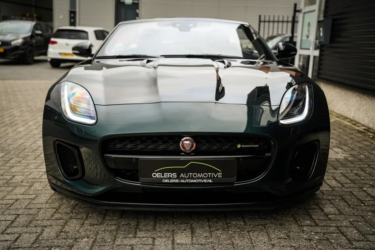 2.0T R-Dynamic | Org. NL! | Full service file | British Racing Green | Stoelventilatie | Navi | Camera |