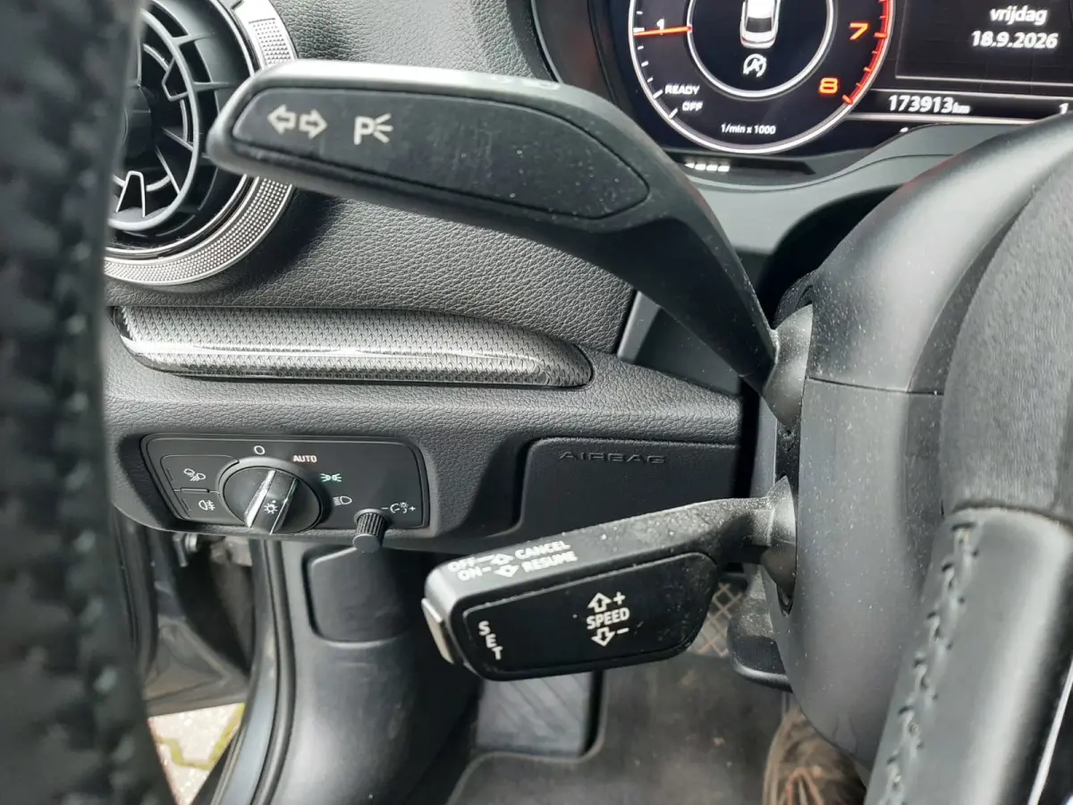 1.0 TFSI Design Pro Line Plus xenon clima cruise leer