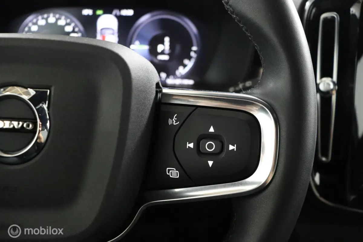1.5 T4 Plug-in hybrid Plus Bright | Verwarmbare Voorstoelen & Stuurwiel | Privacy Glass | Camera | PDC Voor & Achter