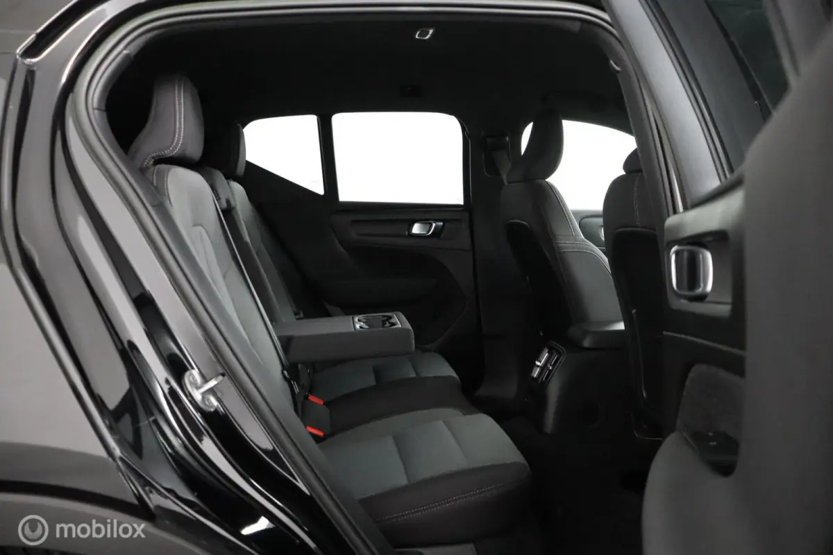 1.5 T4 Plug-in hybrid Plus Bright | Verwarmbare Voorstoelen & Stuurwiel | Privacy Glass | Camera | PDC Voor & Achter