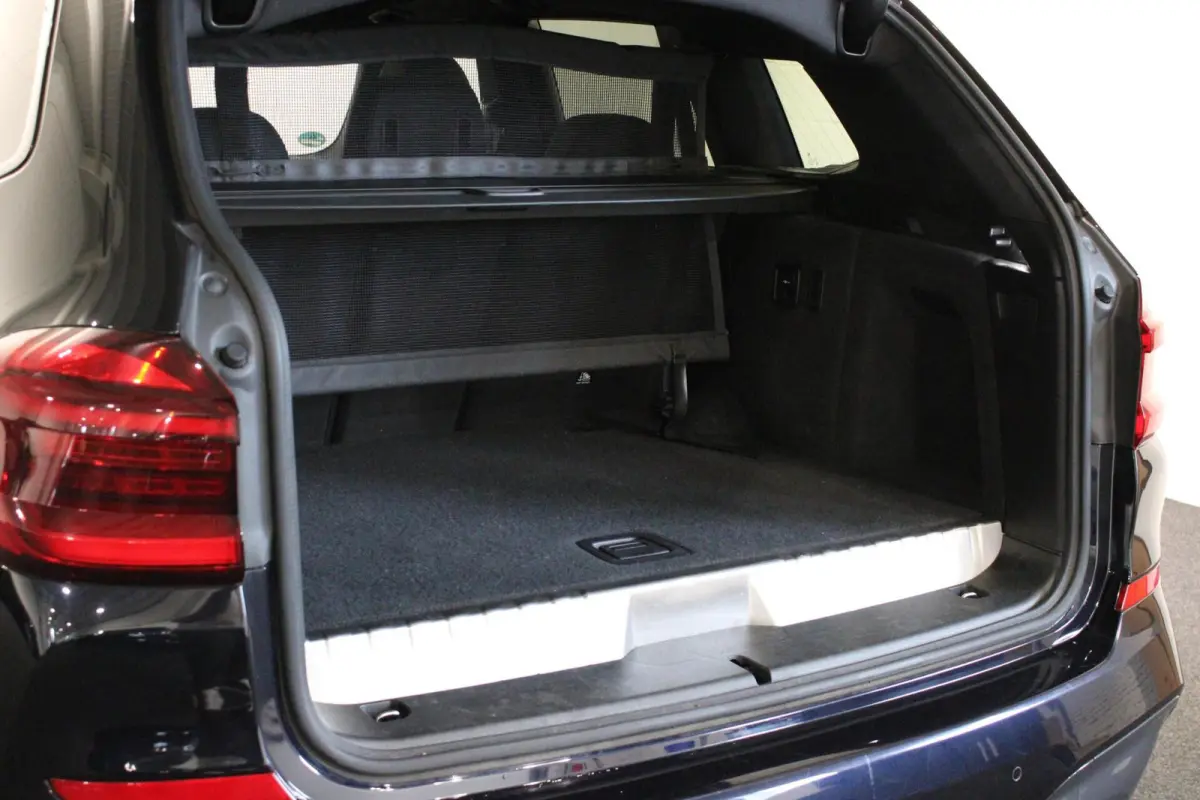 xDrive30e | M Sport | H/K | MEMORY | PANO | TRKHAAK |