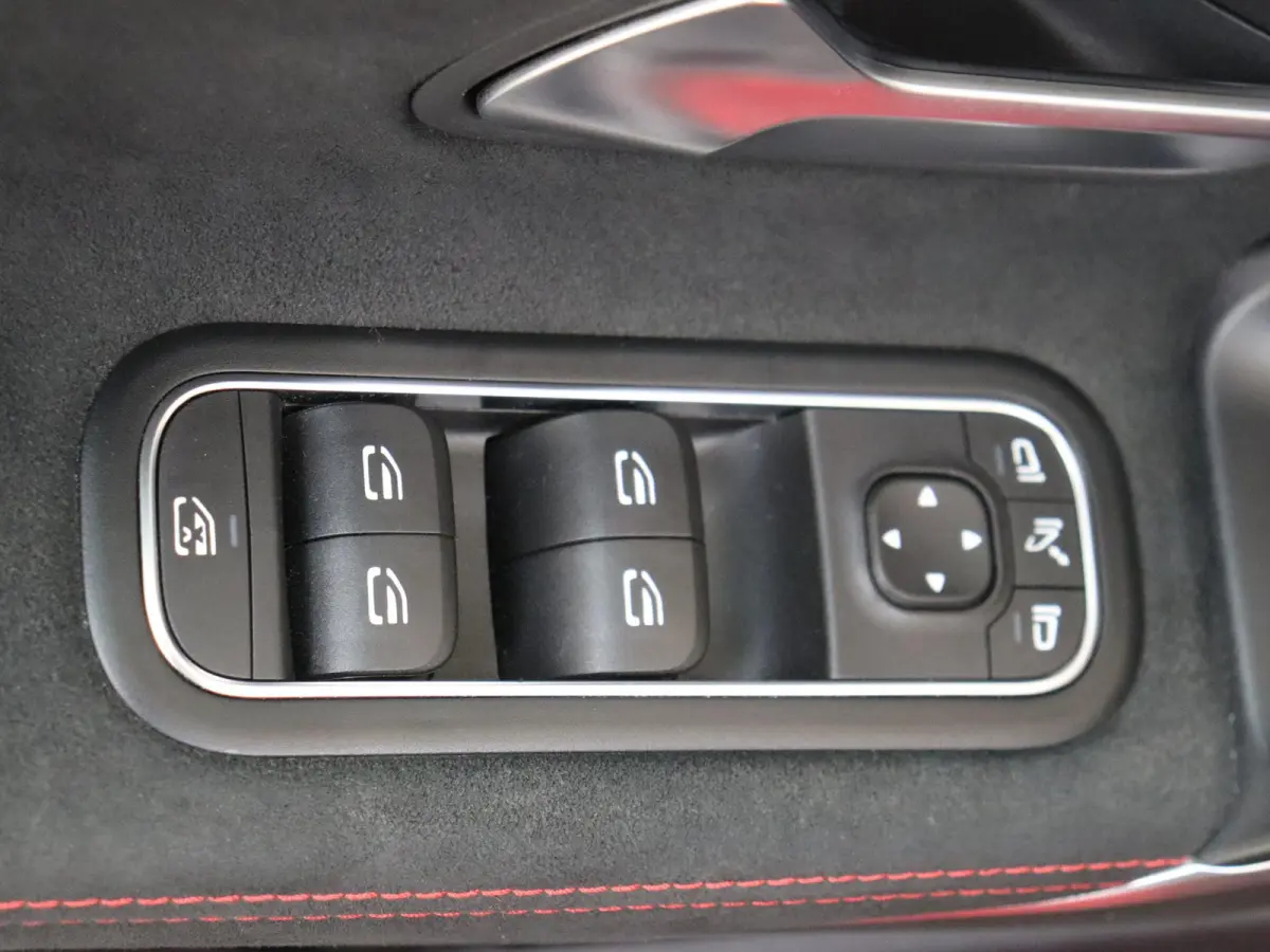 200 Business Solution AMG Upgrade