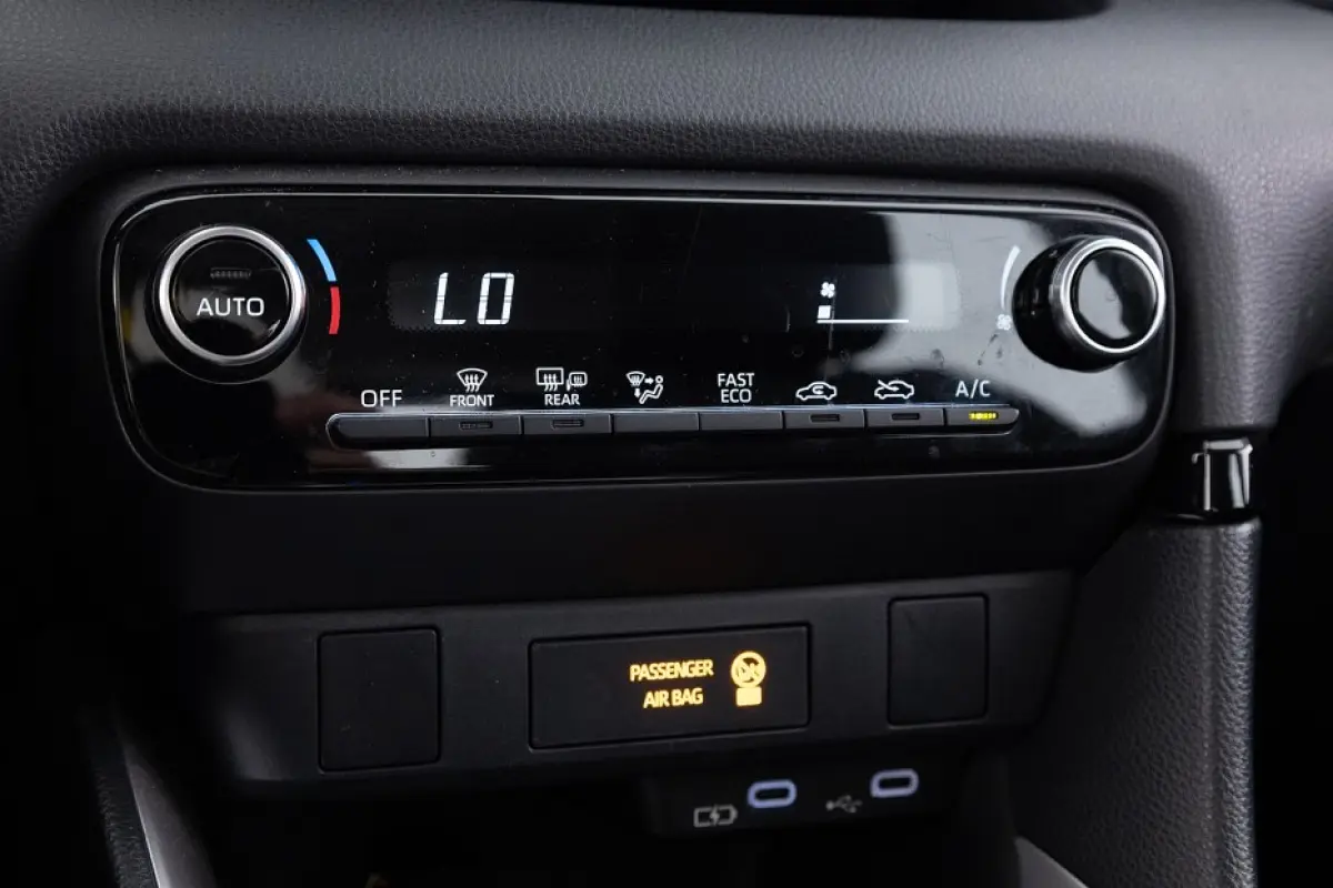 1.5 Hybrid Active Automaat | CARPLAY | LM VELGEN | ADAPT. CRUISE |✅ 1e Eigenaar