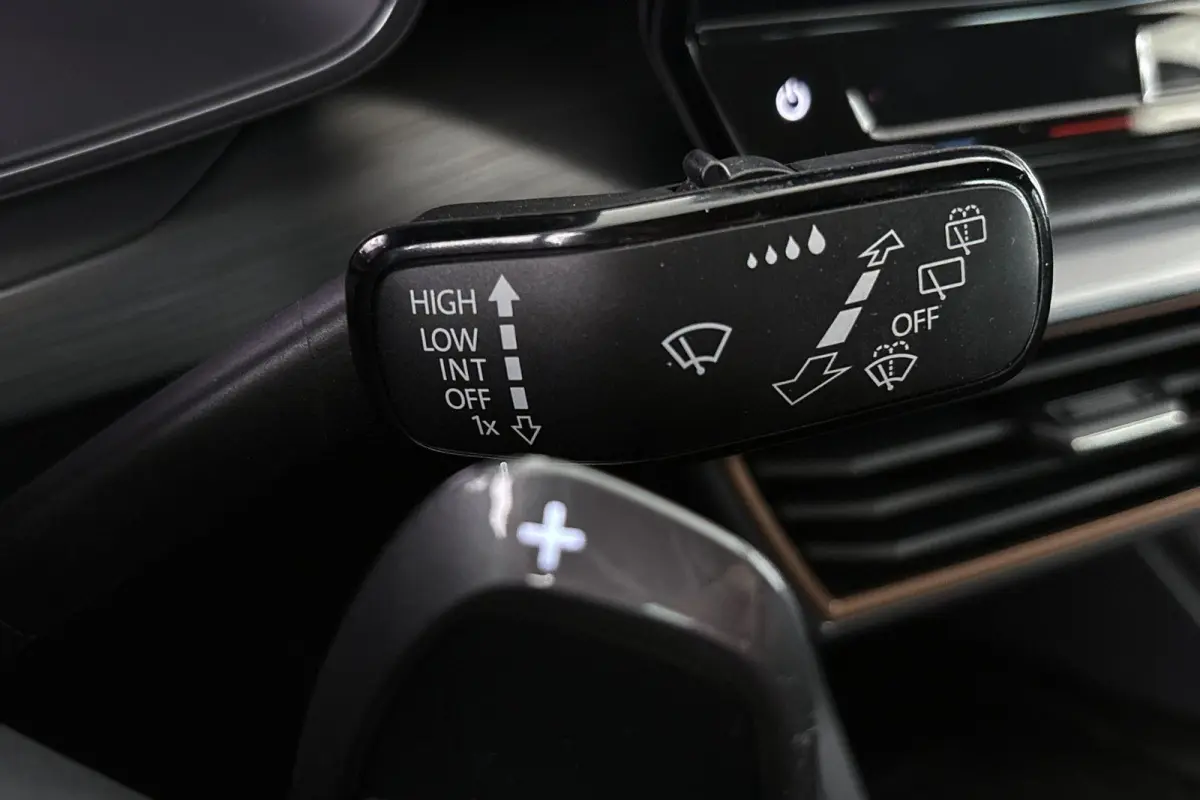 1.4 e-Hybrid Stoel-Stuur-Voorruitverwarming Apple CarPlay Achteruitrijcamera