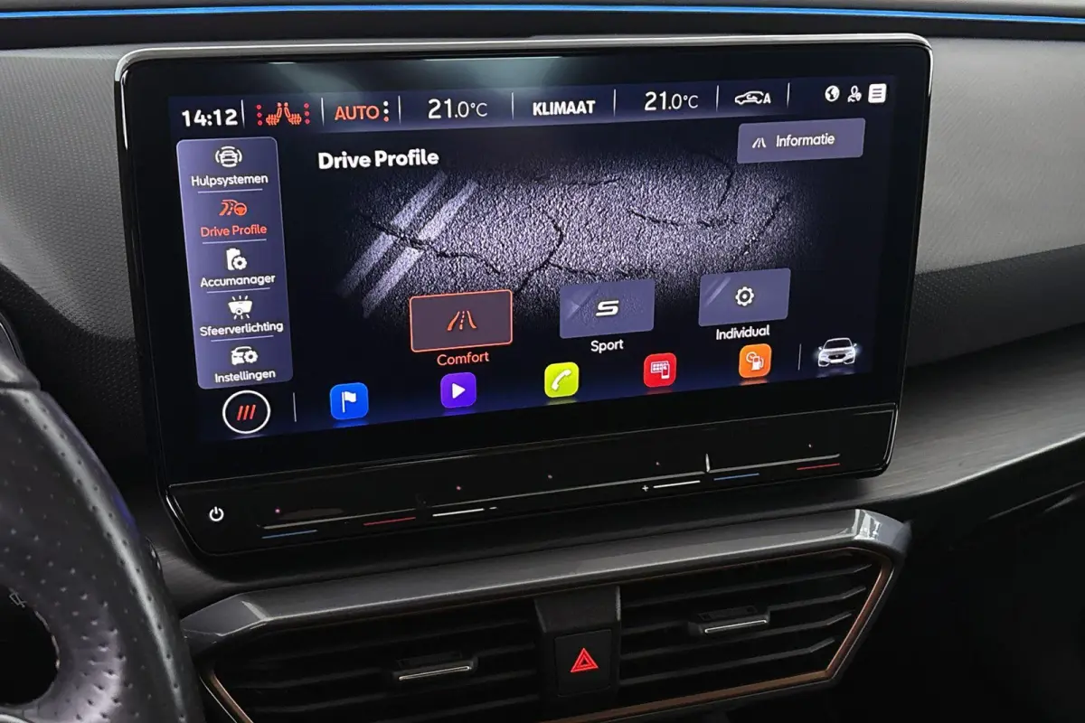 1.4 e-Hybrid Stoel-Stuur-Voorruitverwarming Apple CarPlay Achteruitrijcamera