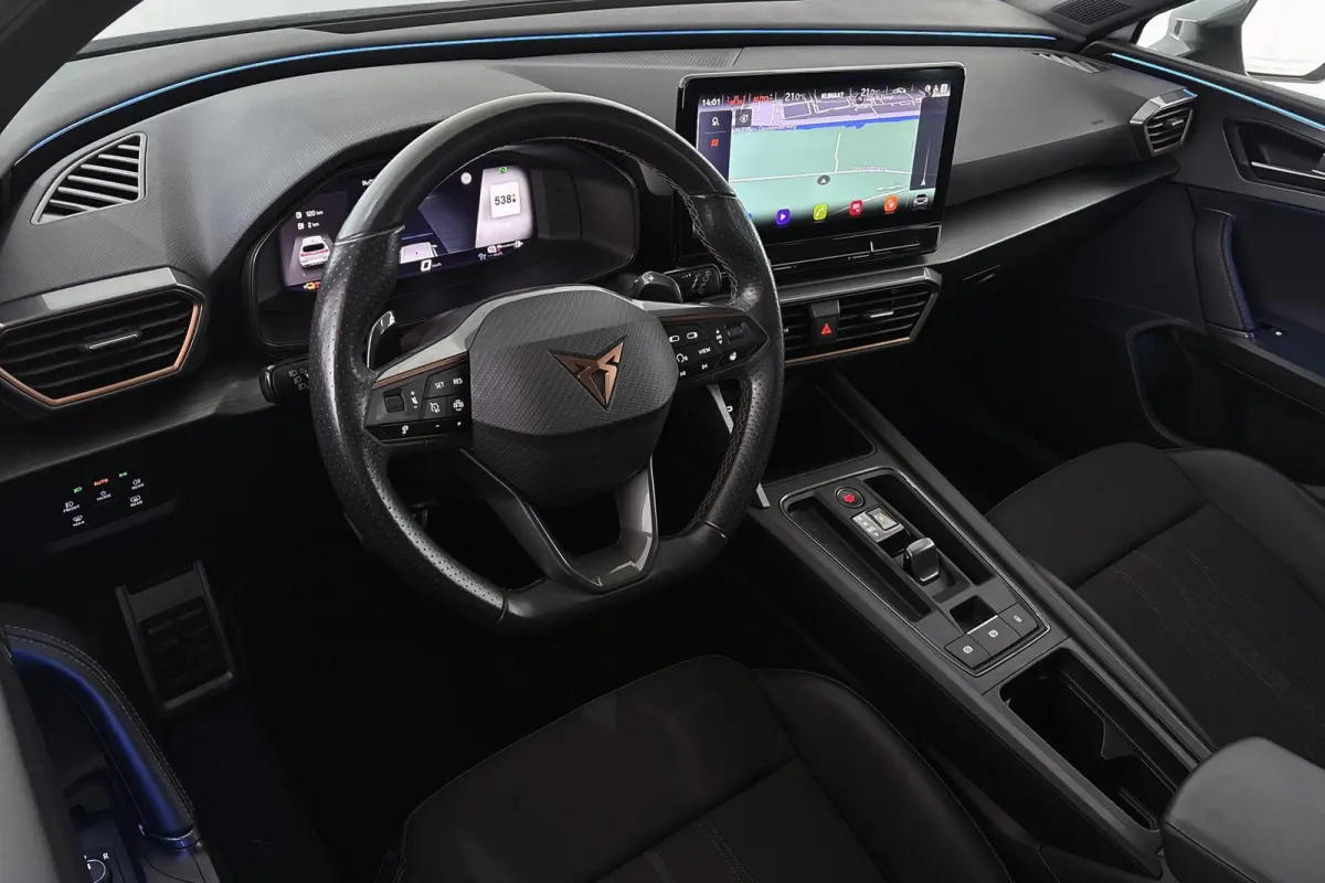 1.4 e-Hybrid Stoel-Stuur-Voorruitverwarming Apple CarPlay Achteruitrijcamera