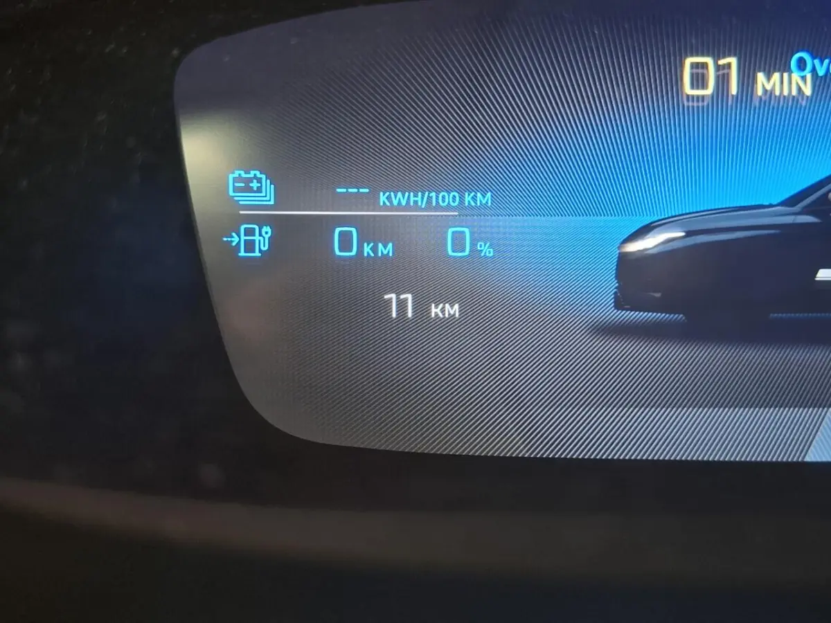 1.6 Plug-in Hybrid 195pk GT | Nieuwe auto | NL auto | Nieuwprijs €47.500,- | 11km | Luxe stoelen | Navigatie | 7,4kw Charger