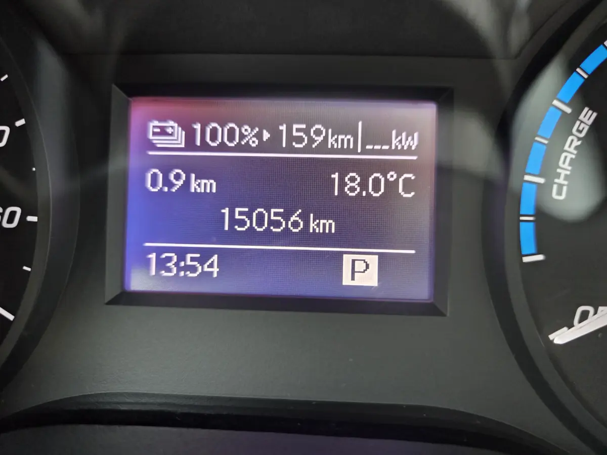 PRO L2 8-Persoons Airco L & R Schuifdeur Command Navigatie Zwart leder