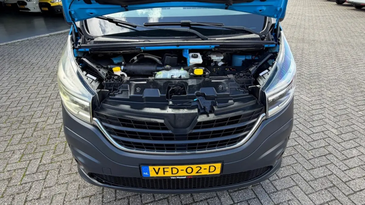 2.0 DCI 88KW 120PK EURO 6 AIRCO/ CRUISE CONTROL/ TREKHAAK/ PARKEERSENSOREN/ 100% DEALERONDERHOUDEN