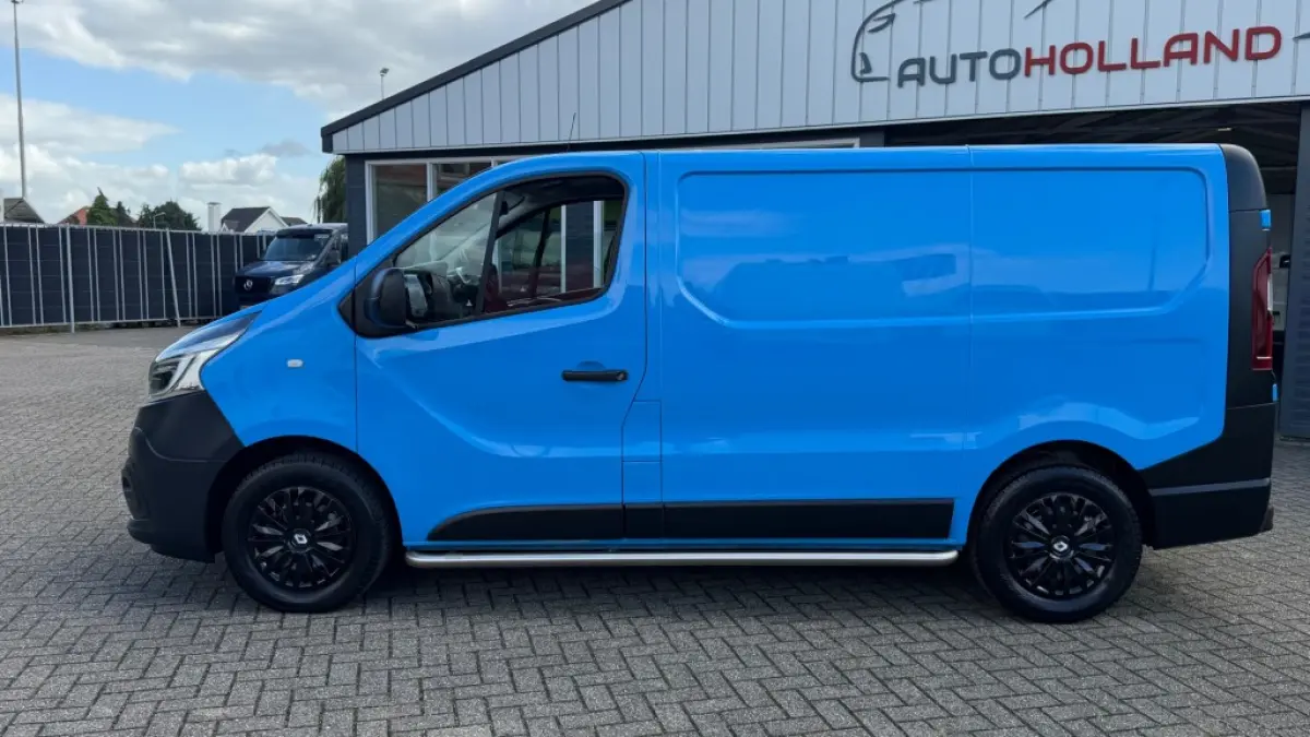 2.0 DCI 88KW 120PK EURO 6 AIRCO/ CRUISE CONTROL/ TREKHAAK/ PARKEERSENSOREN/ 100% DEALERONDERHOUDEN