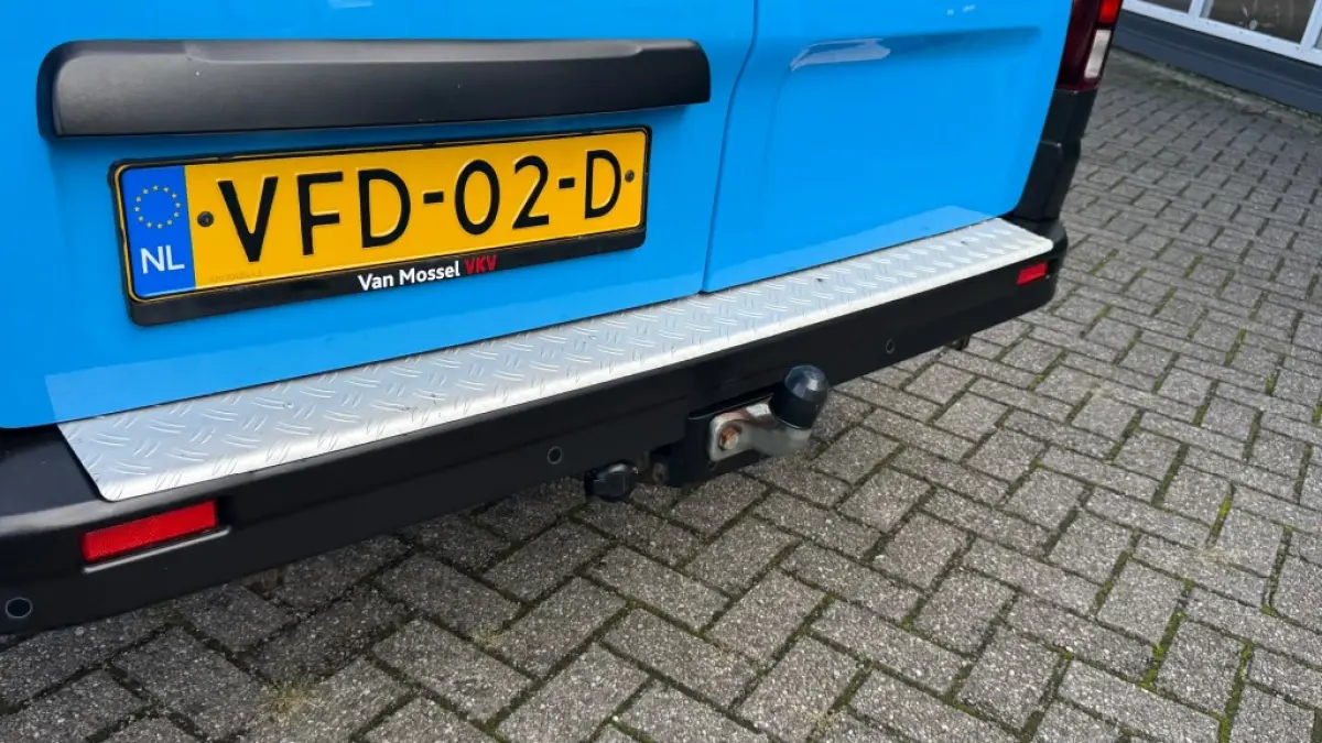 2.0 DCI 88KW 120PK EURO 6 AIRCO/ CRUISE CONTROL/ TREKHAAK/ PARKEERSENSOREN/ 100% DEALERONDERHOUDEN