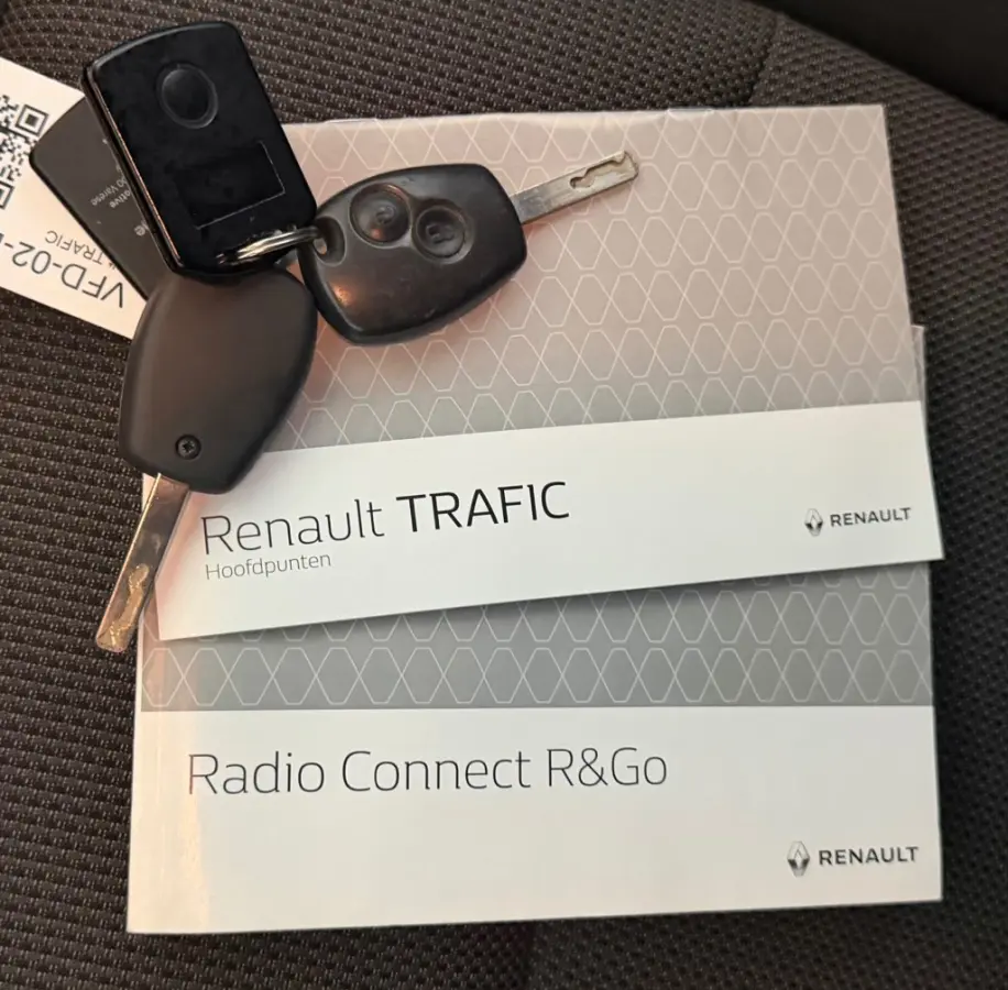 2.0 DCI 88KW 120PK EURO 6 AIRCO/ CRUISE CONTROL/ TREKHAAK/ PARKEERSENSOREN/ 100% DEALERONDERHOUDEN