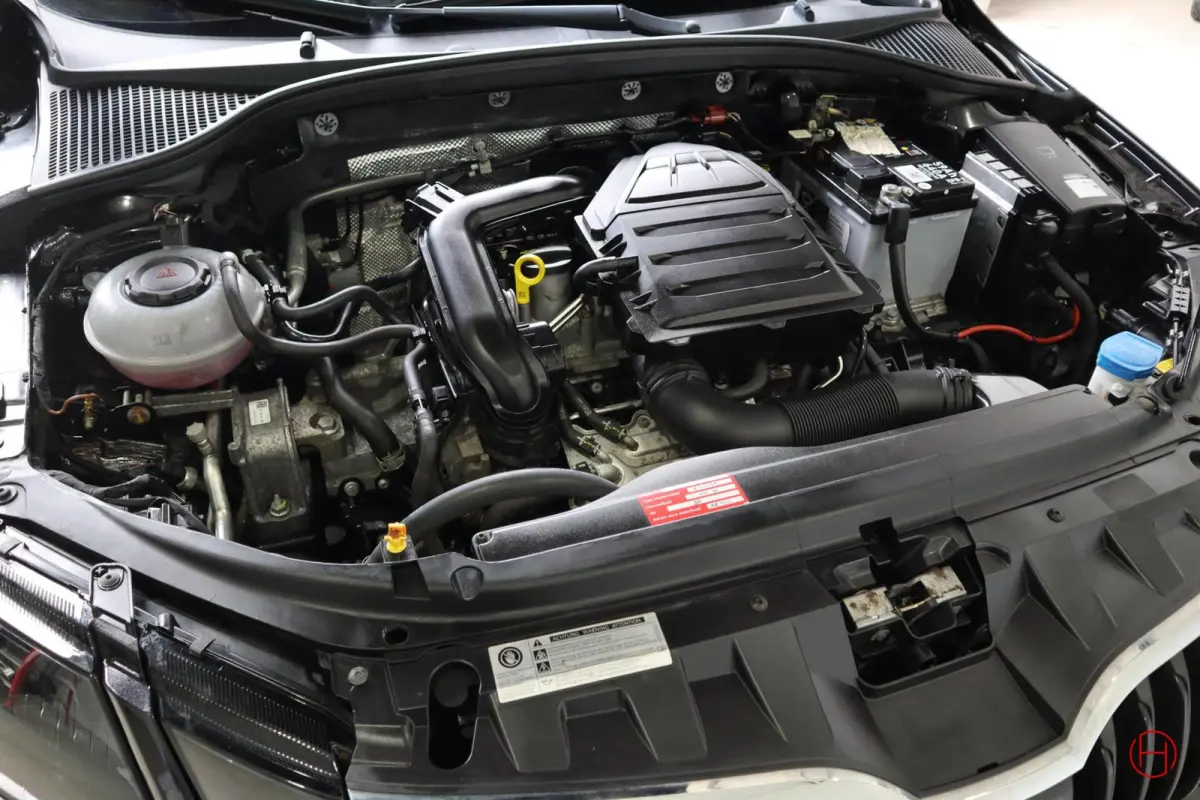 1.0 TSI / Clima / Cruise / PDC / Stoelverwarming / CarPlay