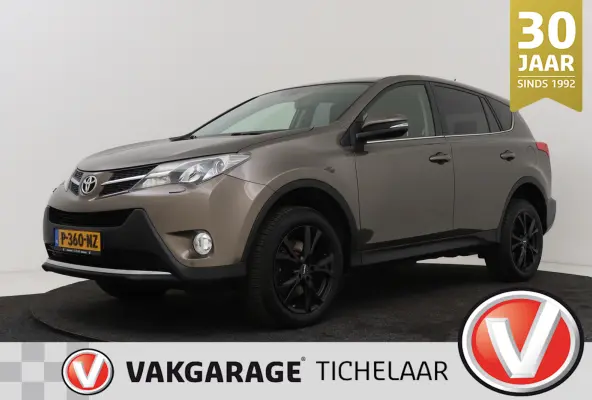 2.0 Style 4WD | Trekhaak | Keyless | Stoelverwarming | Camera | Navigatie | Leer |