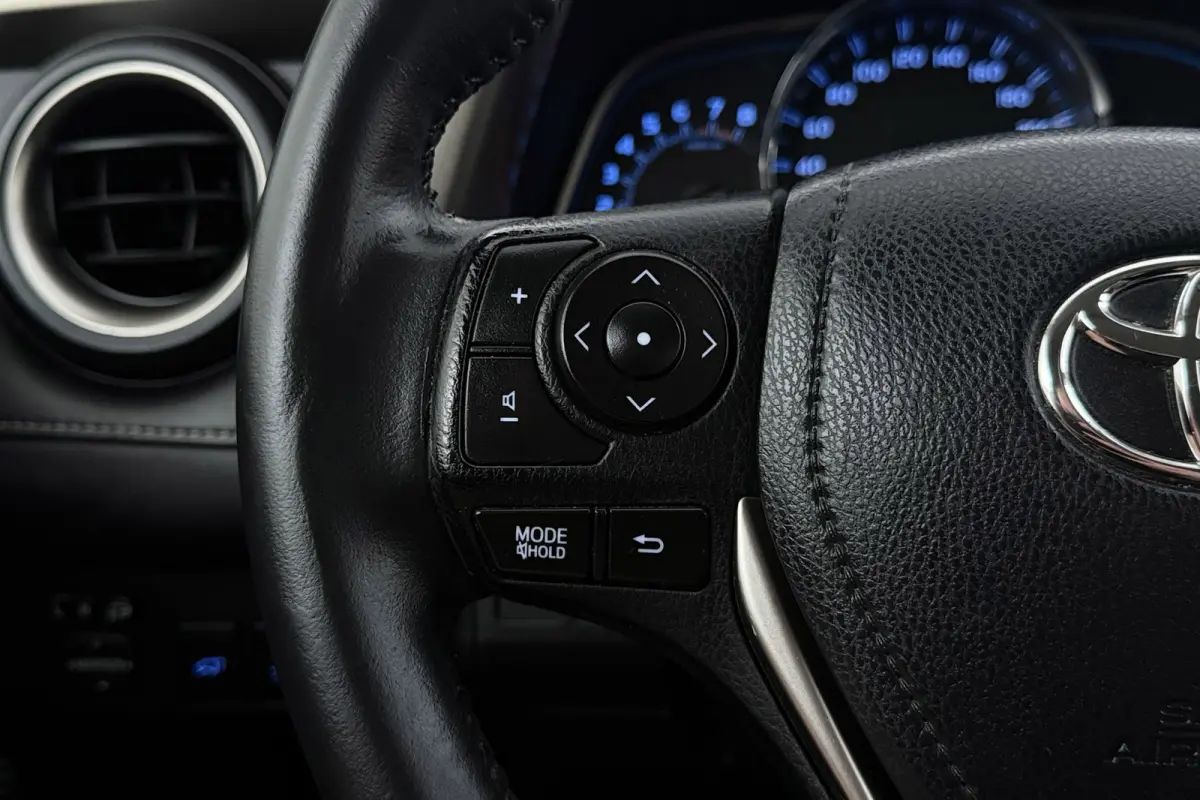 2.0 Style 4WD | Trekhaak | Keyless | Stoelverwarming | Camera | Navigatie | Leer |