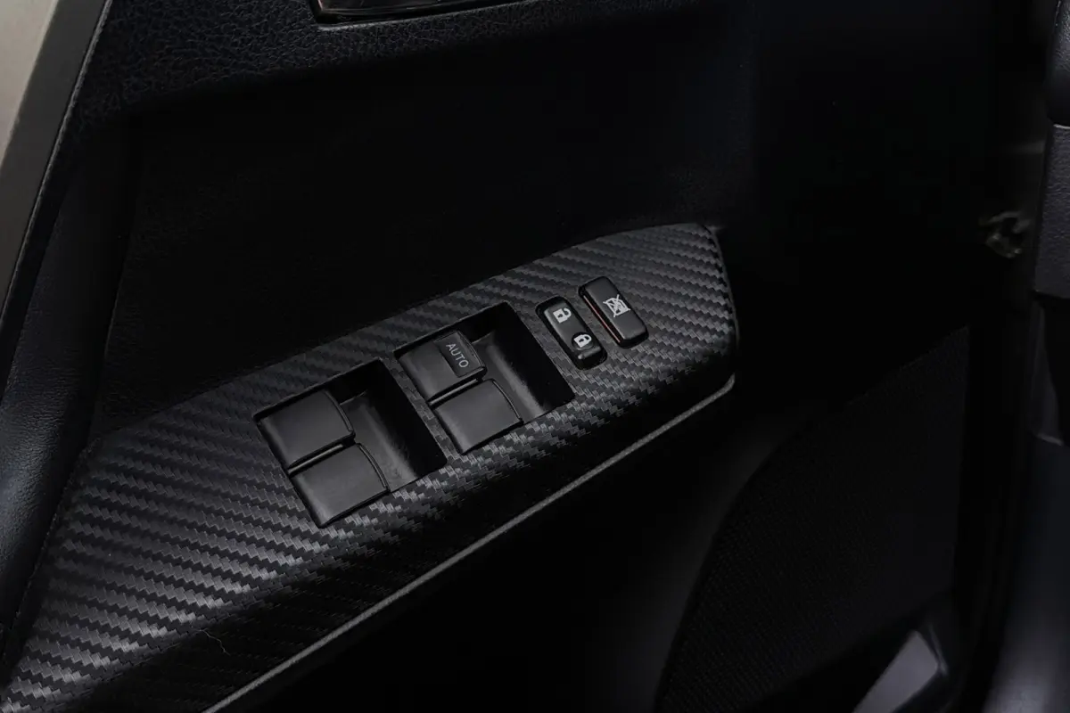 2.0 Style 4WD | Trekhaak | Keyless | Stoelverwarming | Camera | Navigatie | Leer |