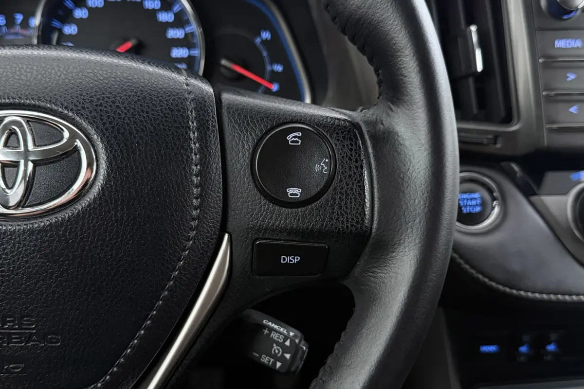 2.0 Style 4WD | Trekhaak | Keyless | Stoelverwarming | Camera | Navigatie | Leer |