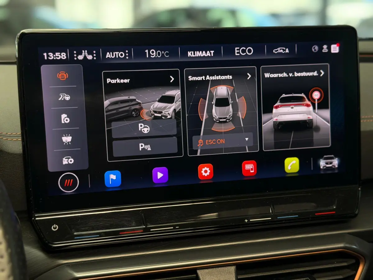 1.4 TSI e-Hybrid vz / pano / camera / CarPlay /