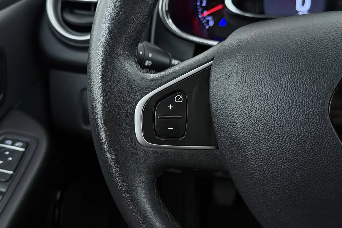 0.9 TCe Limited | Navigatie | PDC | 57.000 KM!! | Airco |