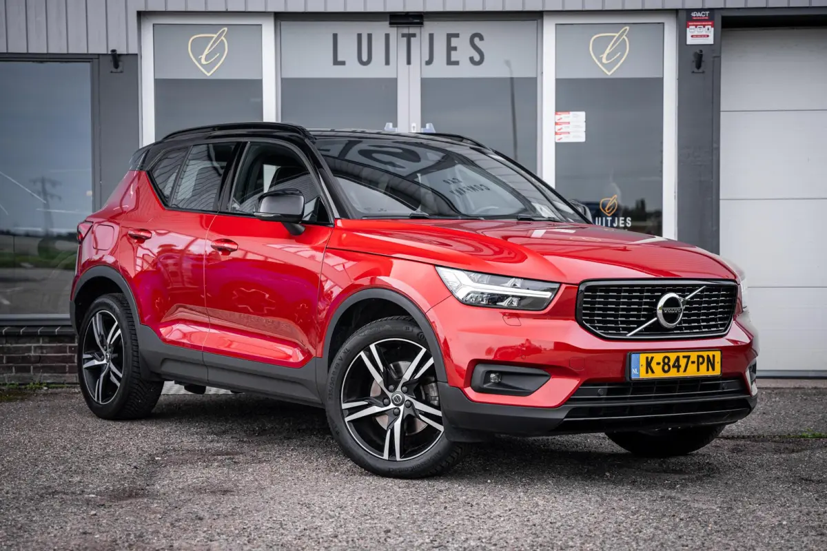 T4 2.0 190pk R-Design Trekhaak|Camera|ACC|Carplay|Dealeronderhouden
