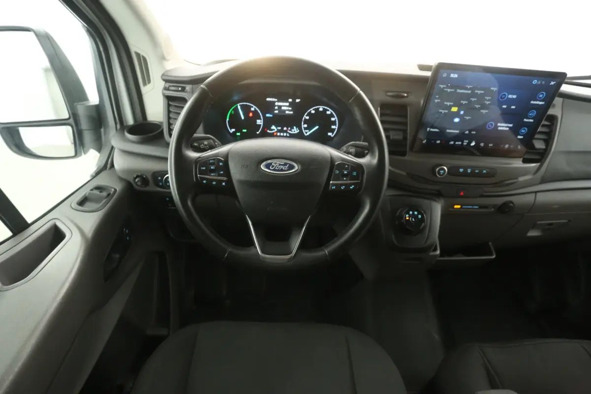 L3H2 68 kWh | Snelladen | SOH 96% | 360° Camera | Clima | 3 Zits | Cruise | Carplay | Parkeersens.