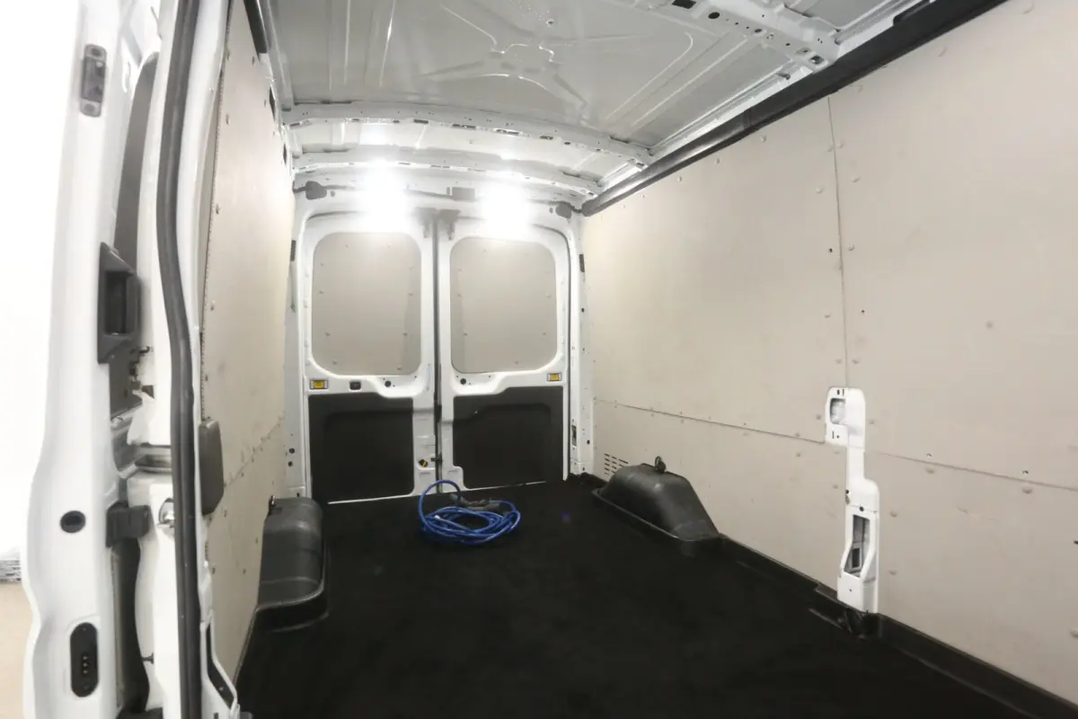 L3H2 68 kWh | Snelladen | SOH 96% | 360° Camera | Clima | 3 Zits | Cruise | Carplay | Parkeersens.