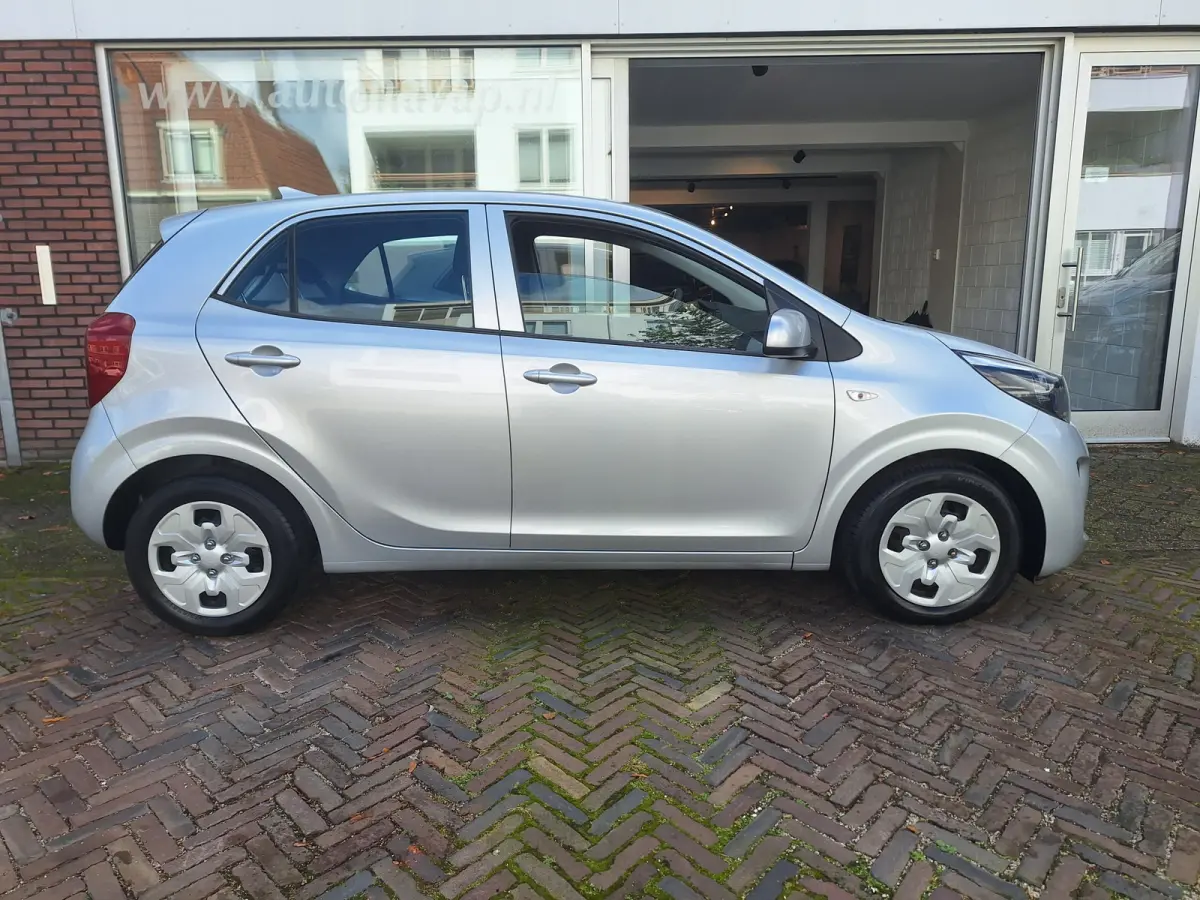 1.0 MPi ComfortPlusLine 5Drs /Camera/Navi/Apple/Android/Garantie