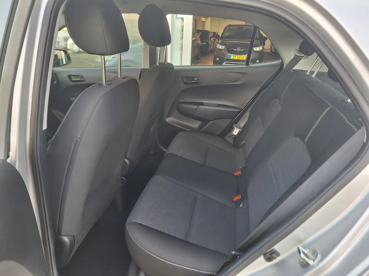 1.0 MPi ComfortPlusLine 5Drs /Camera/Navi/Apple/Android/Garantie