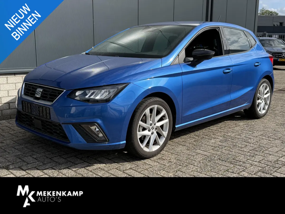 1.0 EcoTSI FR Business Connect 17"/Virtual cockpit/Climate/PDC/LED/Apple Carplay & Android Auto
