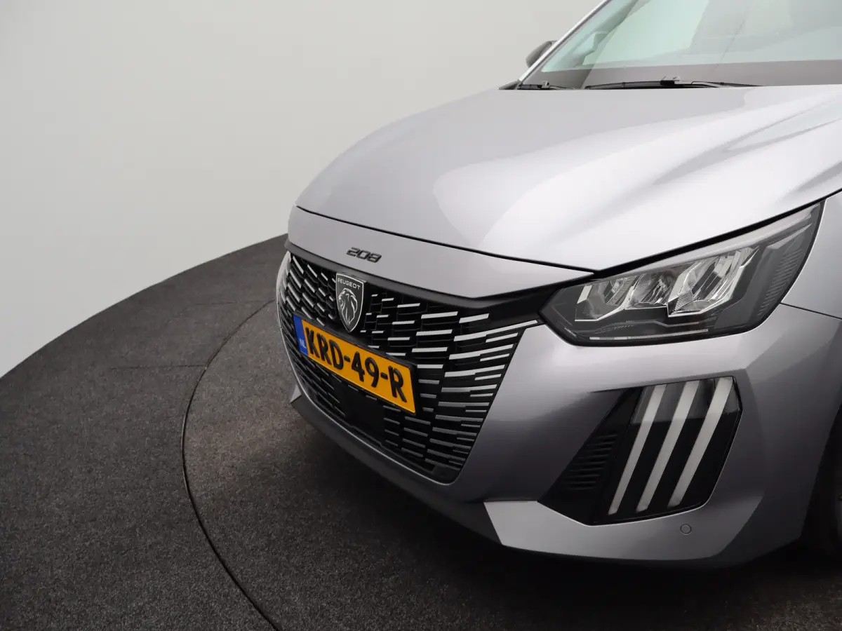 1.2 PureTech 100 Allure | Navi | Cruise | Clima | PDC V+A | Carplay | 16" LMV |