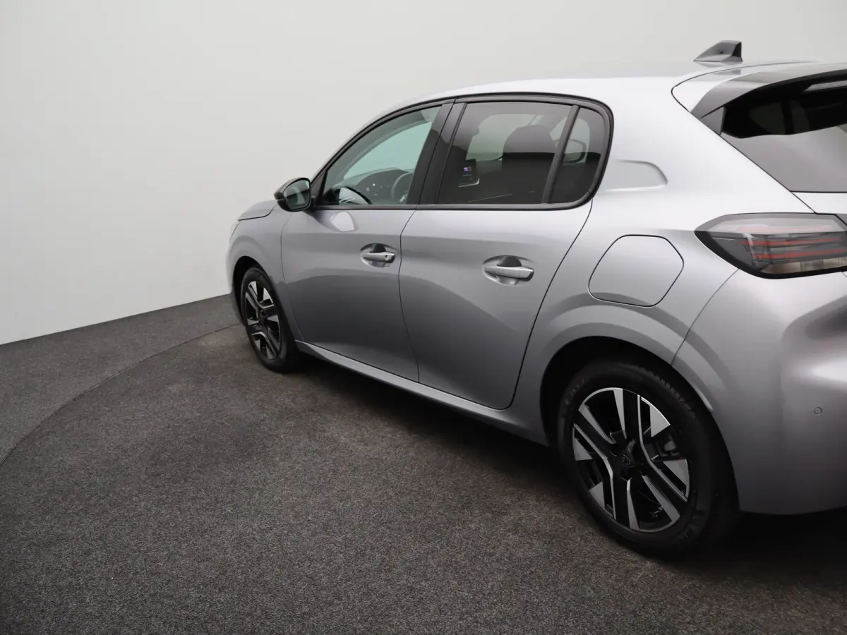 1.2 PureTech 100 Allure | Navi | Cruise | Clima | PDC V+A | Carplay | 16" LMV |
