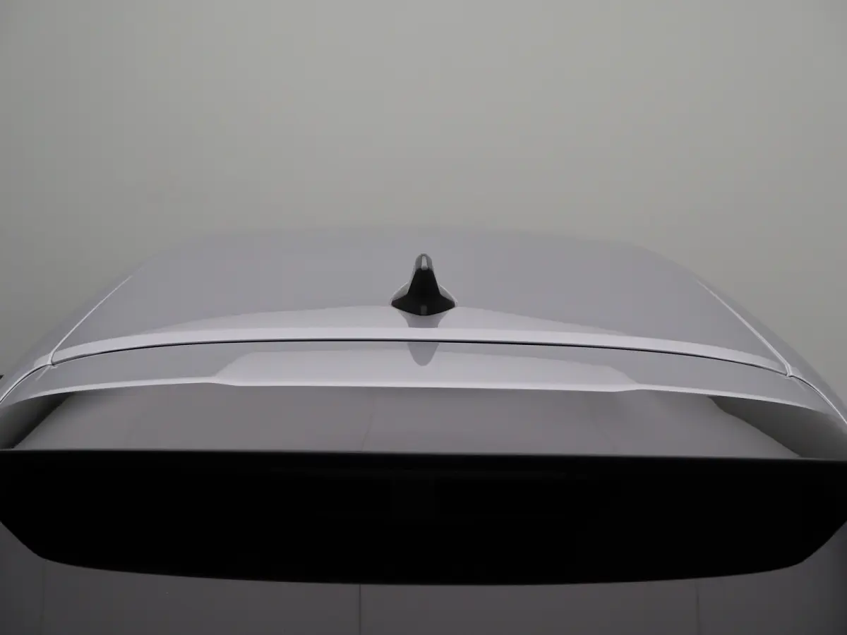 1.2 PureTech 100 Allure | Navi | Cruise | Clima | PDC V+A | Carplay | 16" LMV |