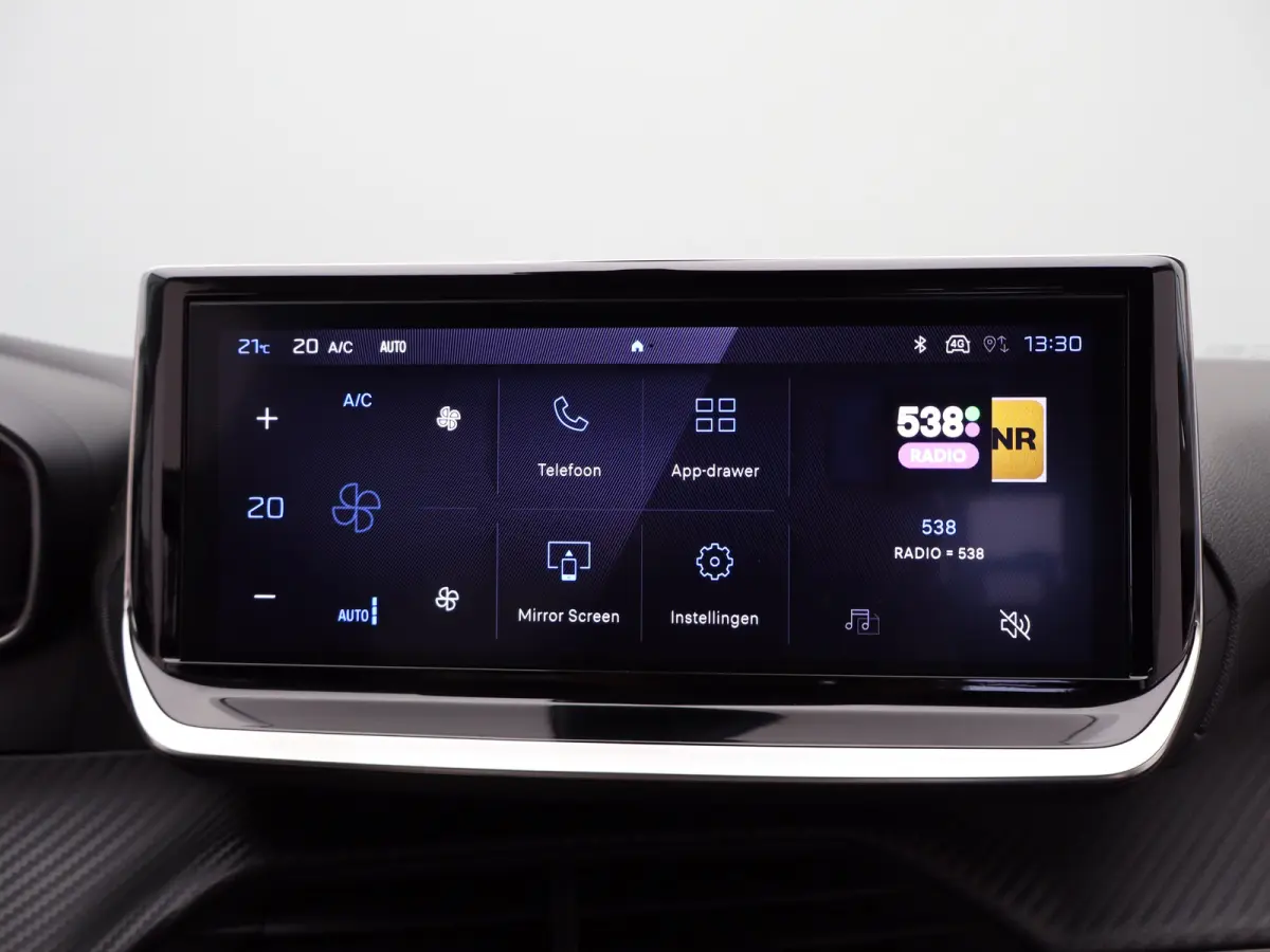 1.2 PureTech 100 Allure | Navi | Cruise | Clima | PDC V+A | Carplay | 16" LMV |