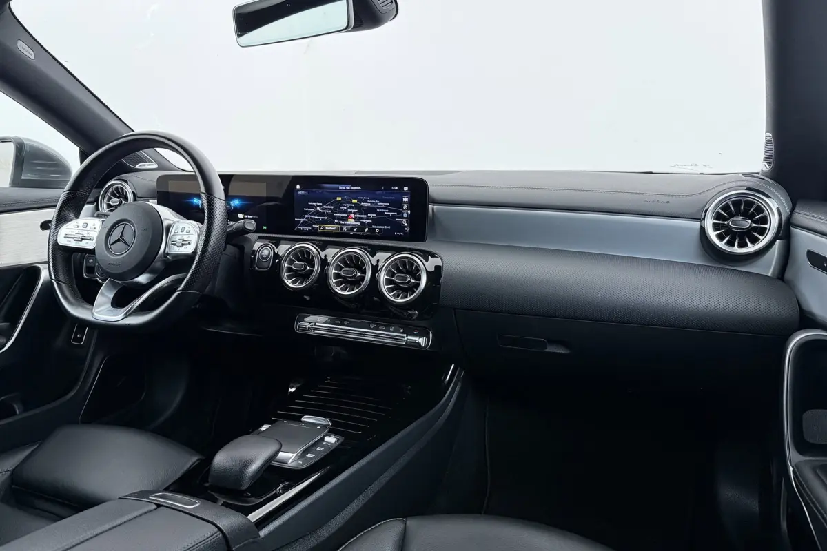250 e AMG Line | Sfeerverlichting | Widescreen | Burmester | Camera | Climate Control |