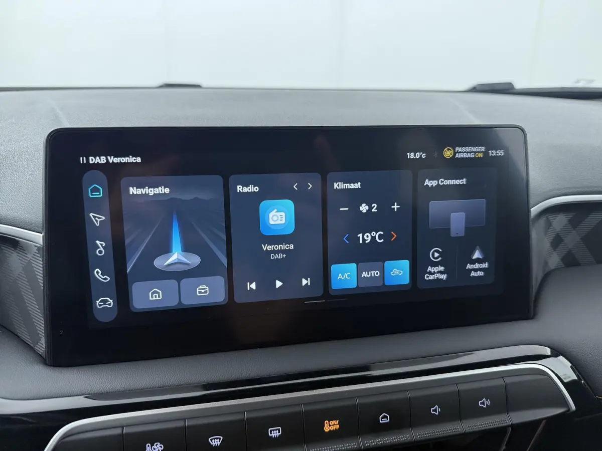 1.5 Hybrid+ Luxury | | Apple CarPlay | Achteruitrijcamera | Navigatie |