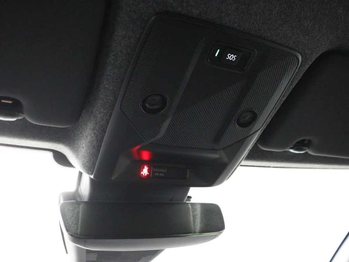 techno full hybrid E-Tech 160 pk | Private Lease vanaf €470! | Adapt. Cruise | Parkeercamera |