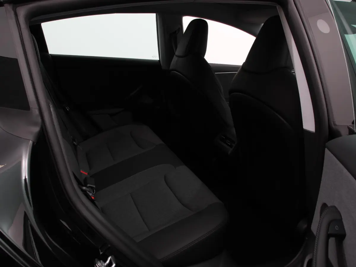 RWD 60 kWh 534KM LFP Autopilot Panorama Warmtepomp Stoel/Stuurverwarming Full LED PDC VA+ Camera