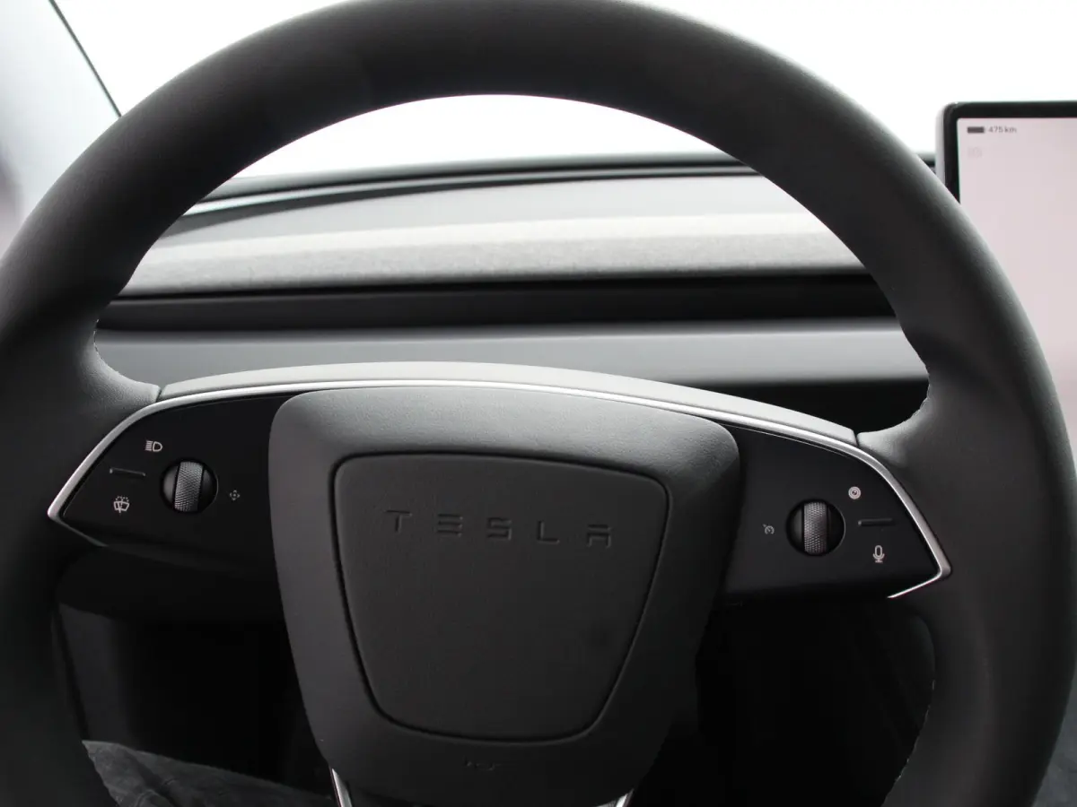 RWD 60 kWh 534KM LFP Autopilot Panorama Warmtepomp Stoel/Stuurverwarming Full LED PDC VA+ Camera