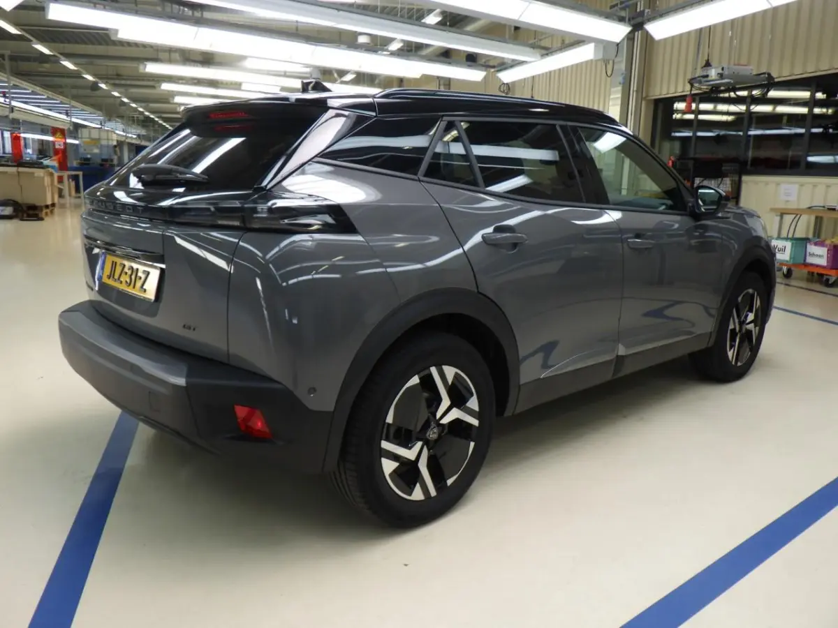 EV GT Avantage 54 kWh | Fase 3 laden | SOH 98% | Massage | Luxe stoelen | Warmtepomp | Navigatie | NL auto | 17.500km |