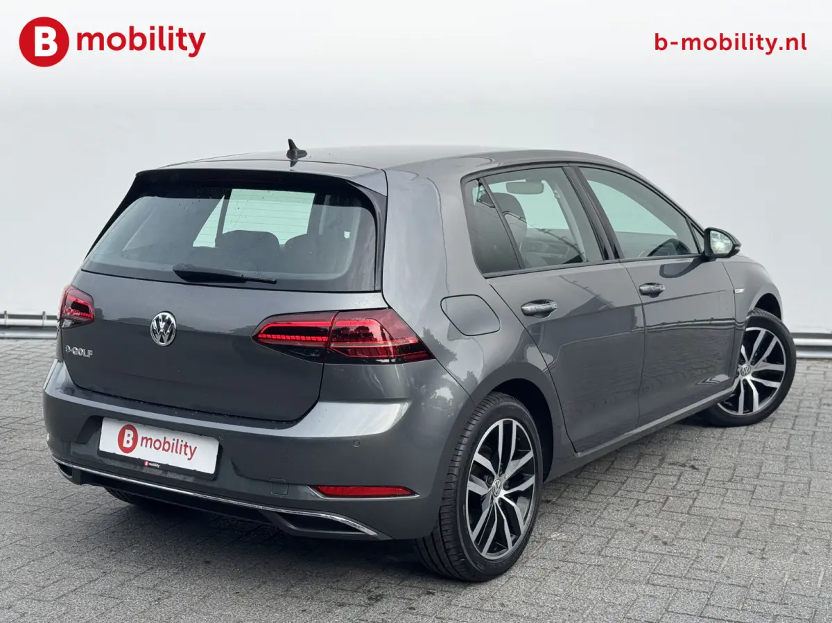 Warmtepomp SOH 89% Keyless Entry NL Auto! | Adaptive Cruise Control | DAB Audio | Navigatie