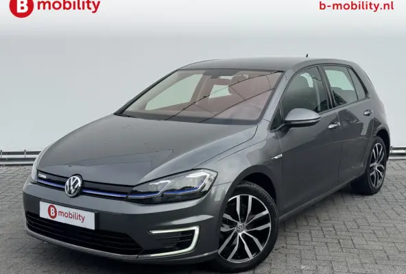 Warmtepomp SOH 89% Keyless Entry NL Auto! | Adaptive Cruise Control | DAB Audio | Navigatie