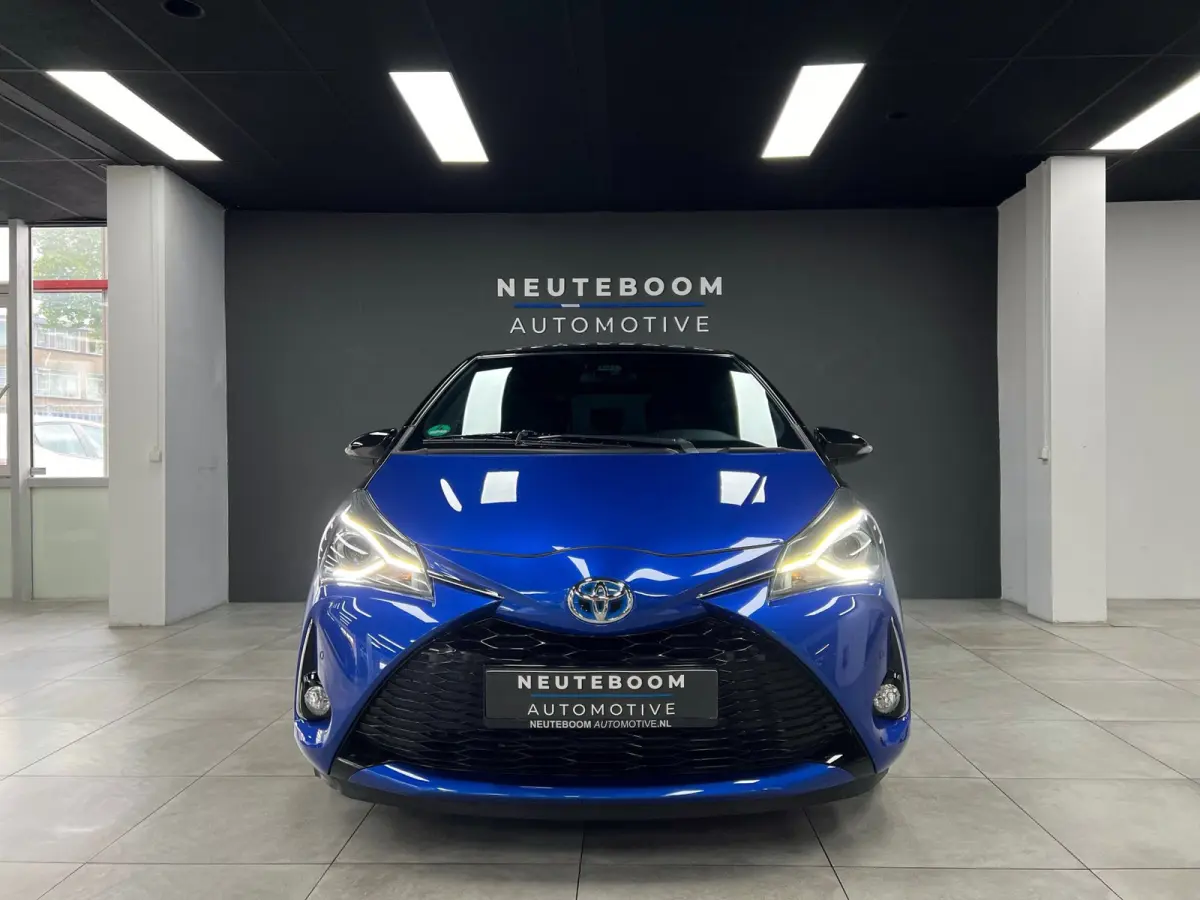 1.5 Hybrid Bi-Tone Plus | Navi| Keyless| Cruise