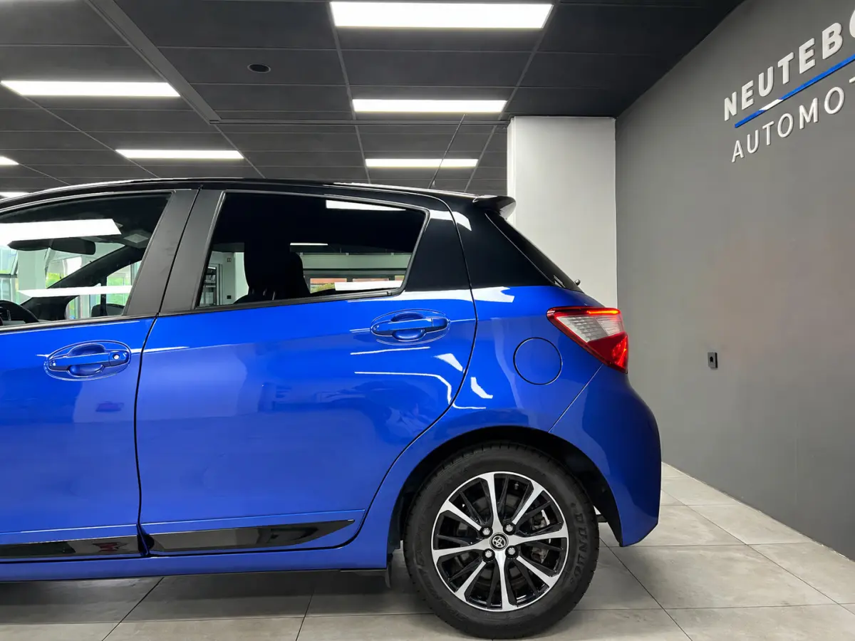 1.5 Hybrid Bi-Tone Plus | Navi| Keyless| Cruise
