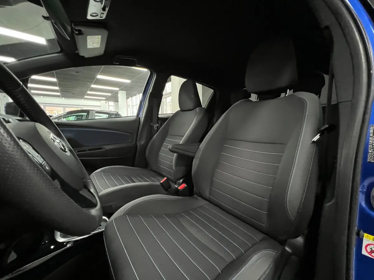 1.5 Hybrid Bi-Tone Plus | Navi| Keyless| Cruise